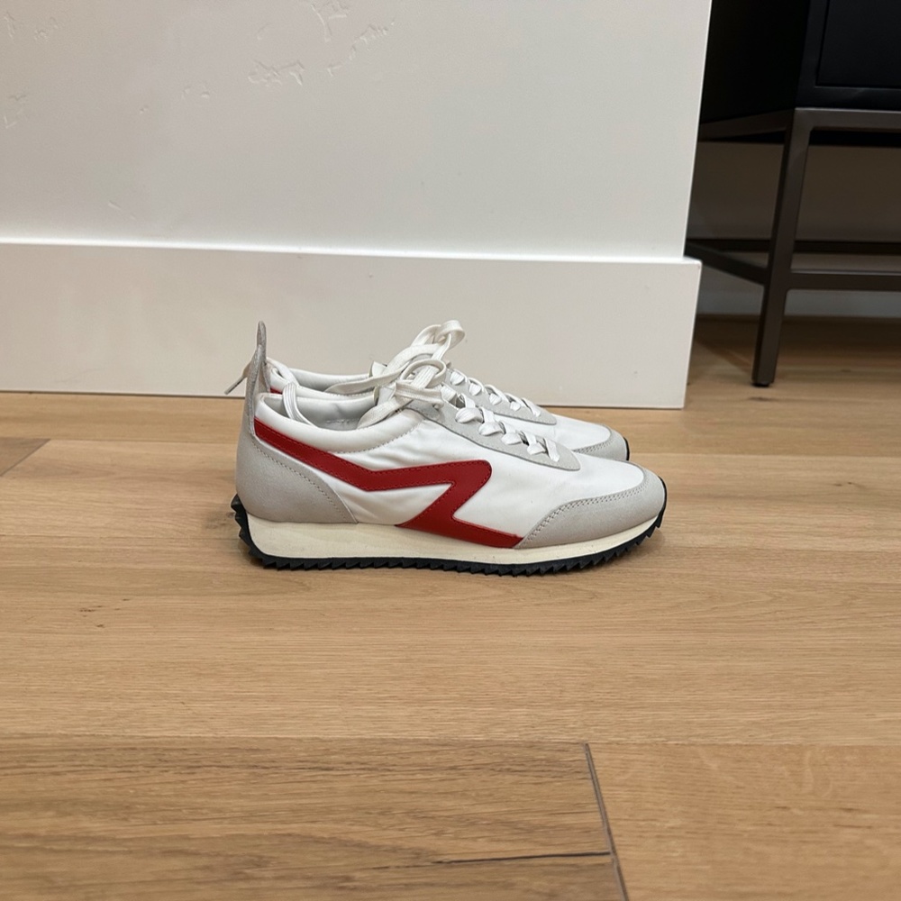 Rag and Bone retro runner sneaker in Off White (size EU 37.5)
